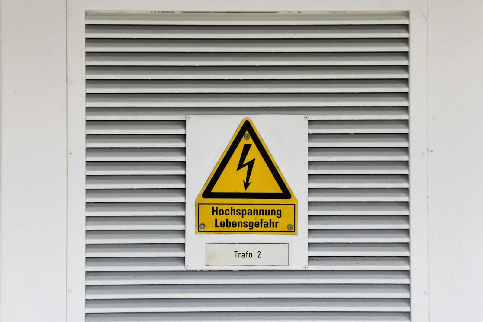 Fachkräftemangel Elektriker — Regionale Unterschiede und Lösungen